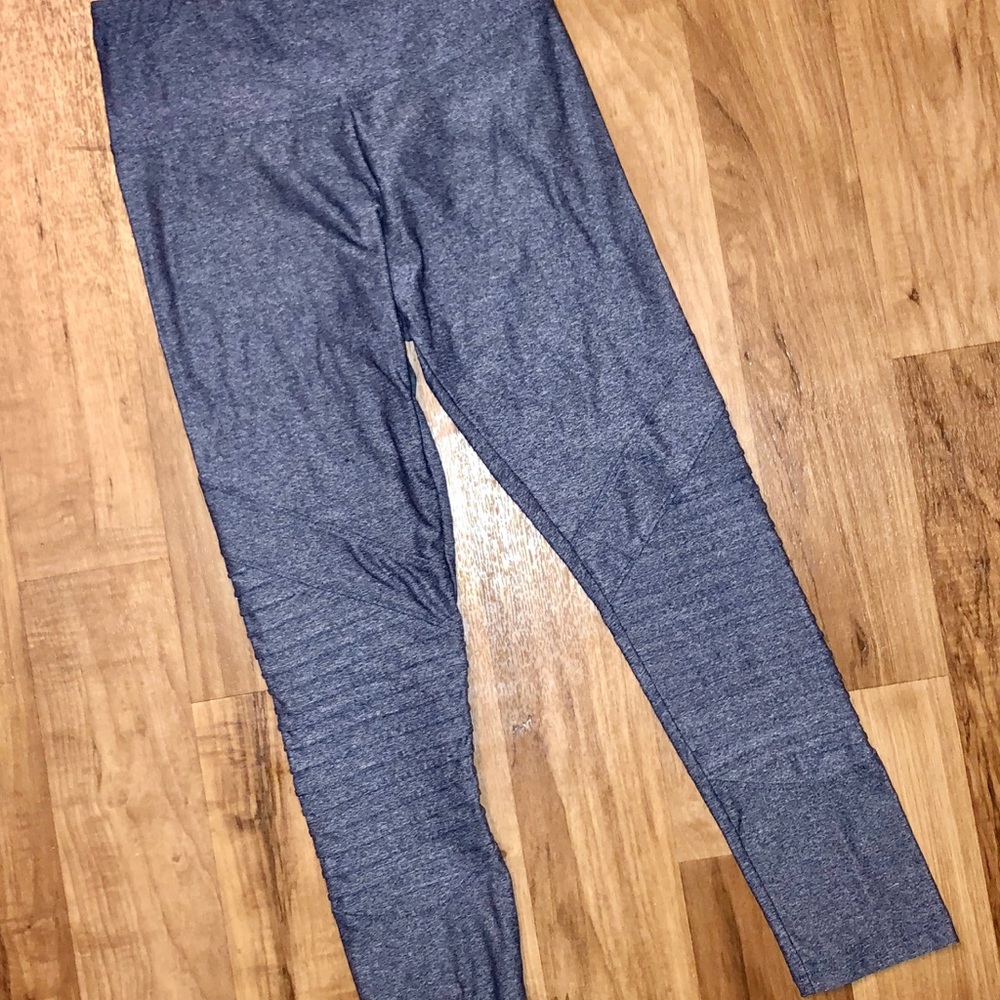 C & C Sport Capri Yoga Moto Pants XS like new
